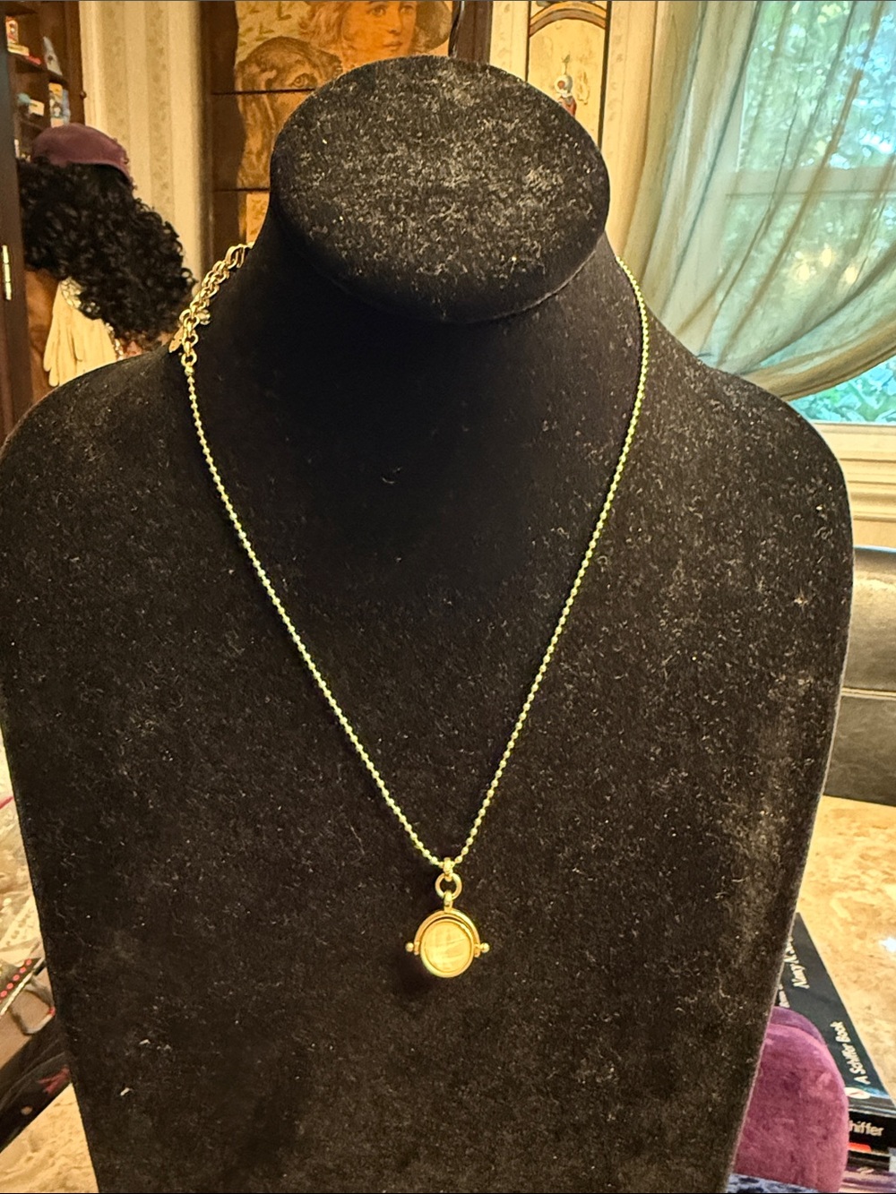 Lucky brand, gold tone, two color, flip pendant necklace adjustable